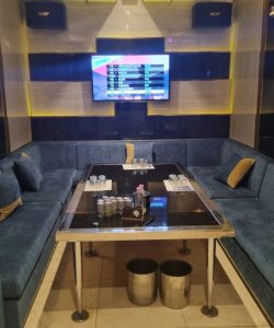 유앤미 가라오케